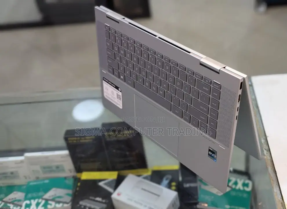 New Laptop HP Envy X360 16GB Intel Core I7 SSD 512GB