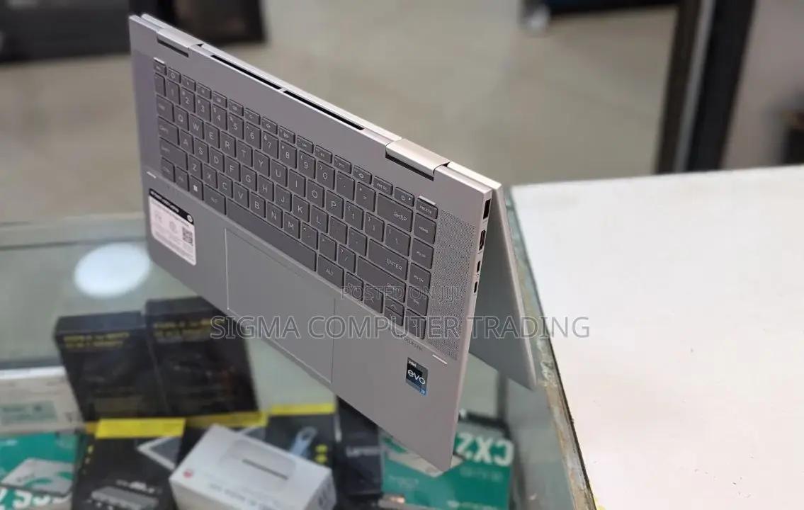 New Laptop HP Envy X360 16GB Intel Core I7 SSD 512GB