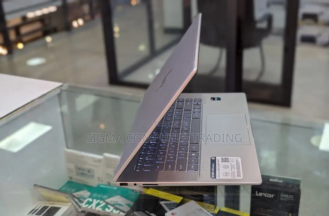 New Laptop HP Envy X360 16GB Intel Core I7 SSD 512GB