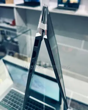 New Laptop HP EliteBook X360 1040 G7 16GB Intel Core I7 SSD 512GB