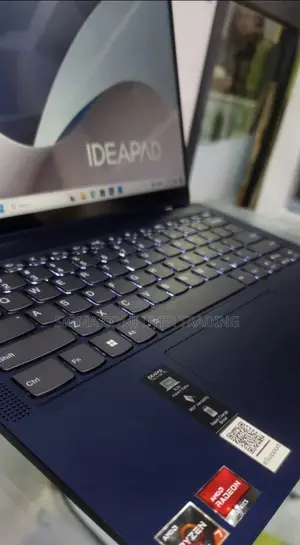 Photo - New Laptop Lenovo IdeaPad Flex 14 16GB AMD Ryzen 7 SSD 512GB