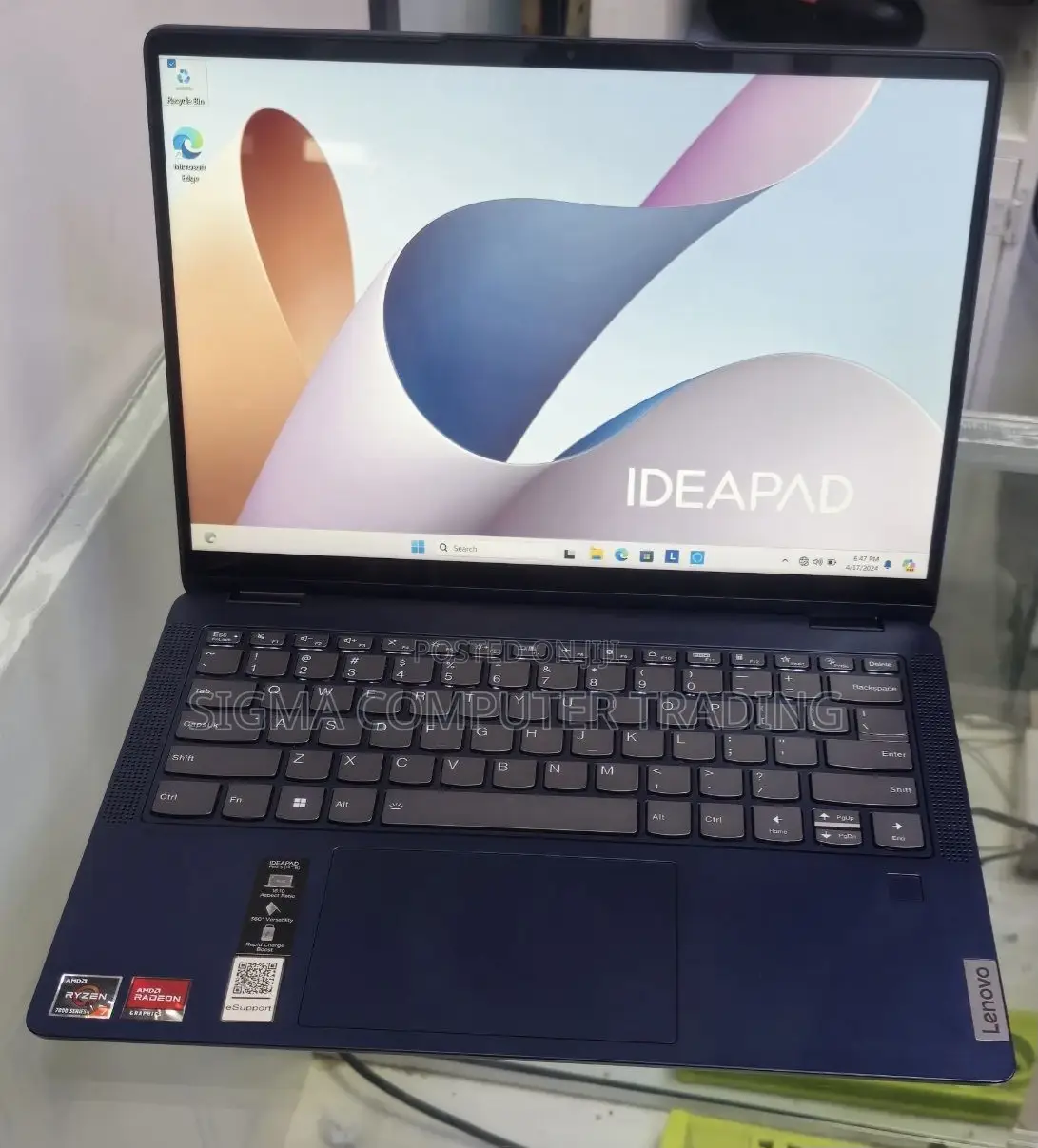 New Laptop Lenovo IdeaPad Flex 14 16GB AMD Ryzen 7 SSD 512GB
