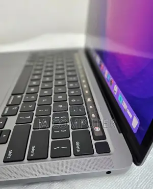 New Laptop Apple MacBook Pro 2020 M1 8GB Apple M1 SSD 512GB