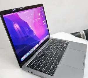 New Laptop Apple MacBook Pro 2020 M1 8GB Apple M1 SSD 512GB