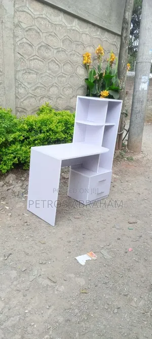 Quality Reading Table