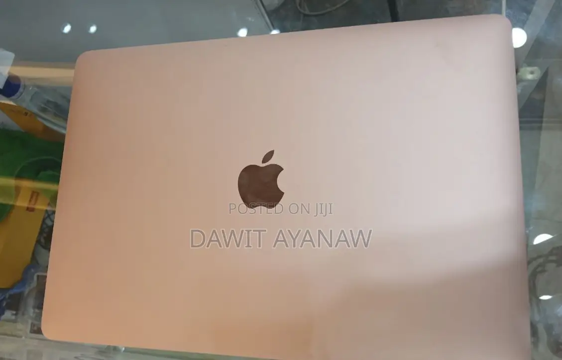 New Laptop Apple MacBook Air 2020 1GB Intel Core I3 SSD 256GB