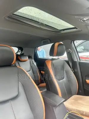 Chery Tiggo 2 2022 Silver