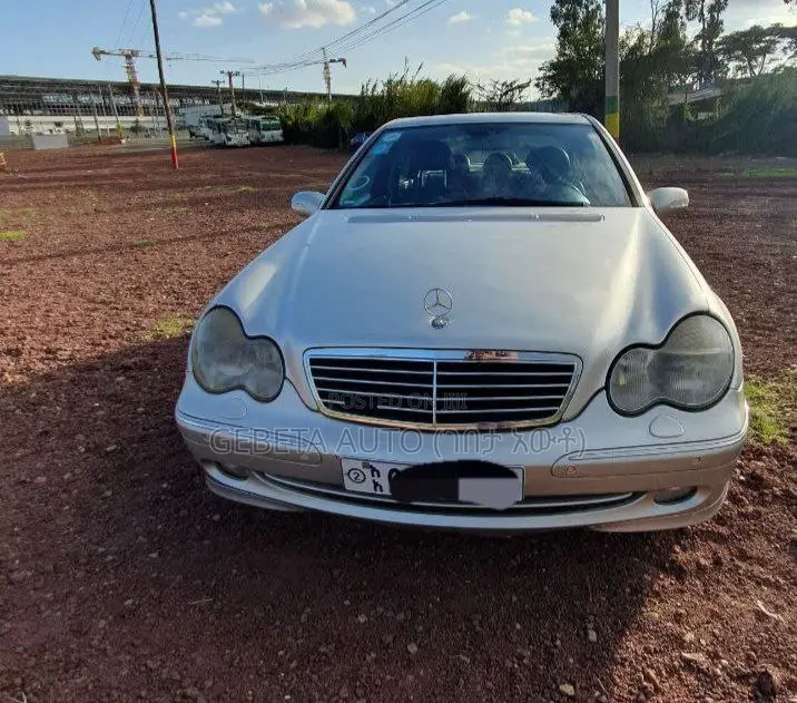 Mercedes-Benz C320 2001 Gray