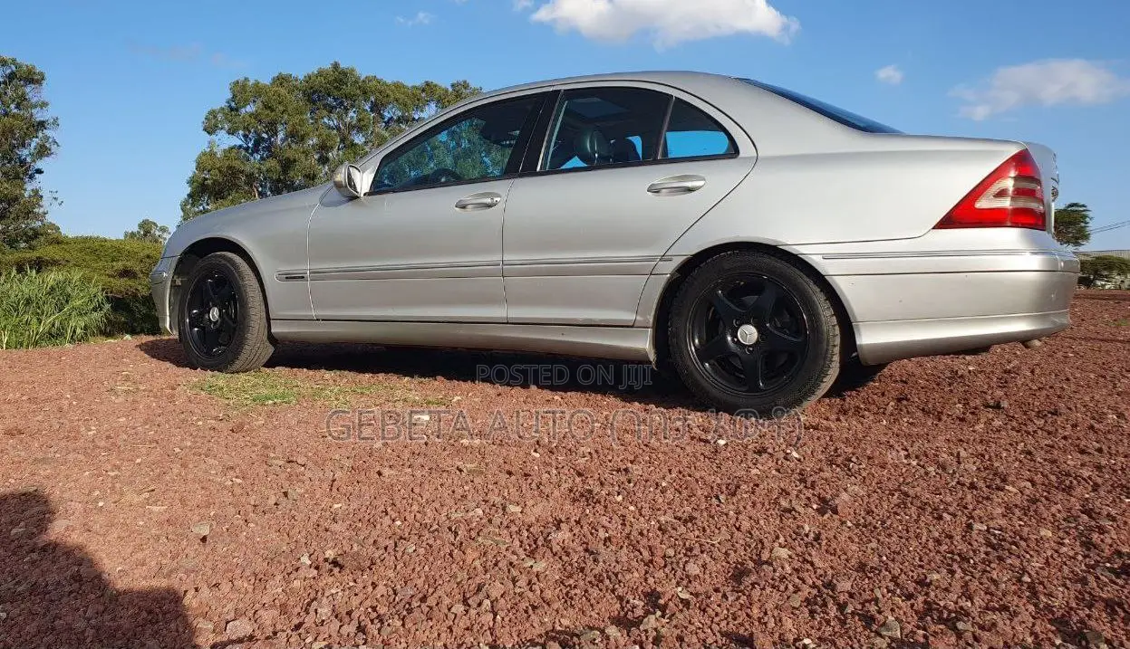 Mercedes-Benz C320 2001 Gray