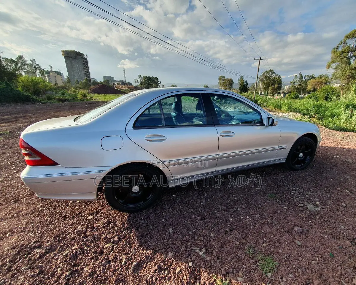 Mercedes-Benz C320 2001 Gray