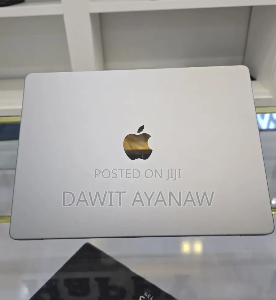 New Laptop Apple MacBook Pro 2023 M2 Max 14-Inch 96GB Apple M2 SSD 2T