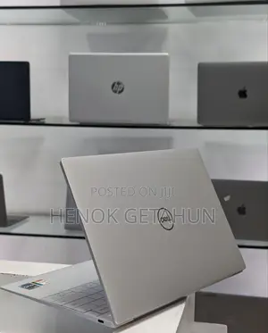 New Laptop Dell XPS 13 32GB Intel Core I7 SSD 512GB