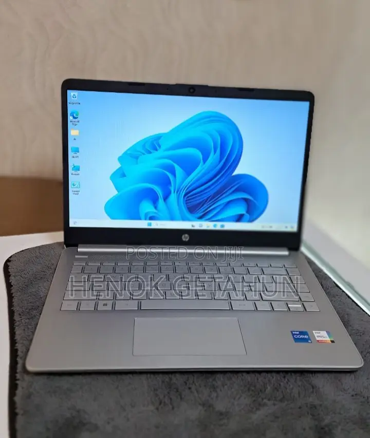 New Laptop HP Stream Notebook 8GB Intel Core I5 SSD 512GB