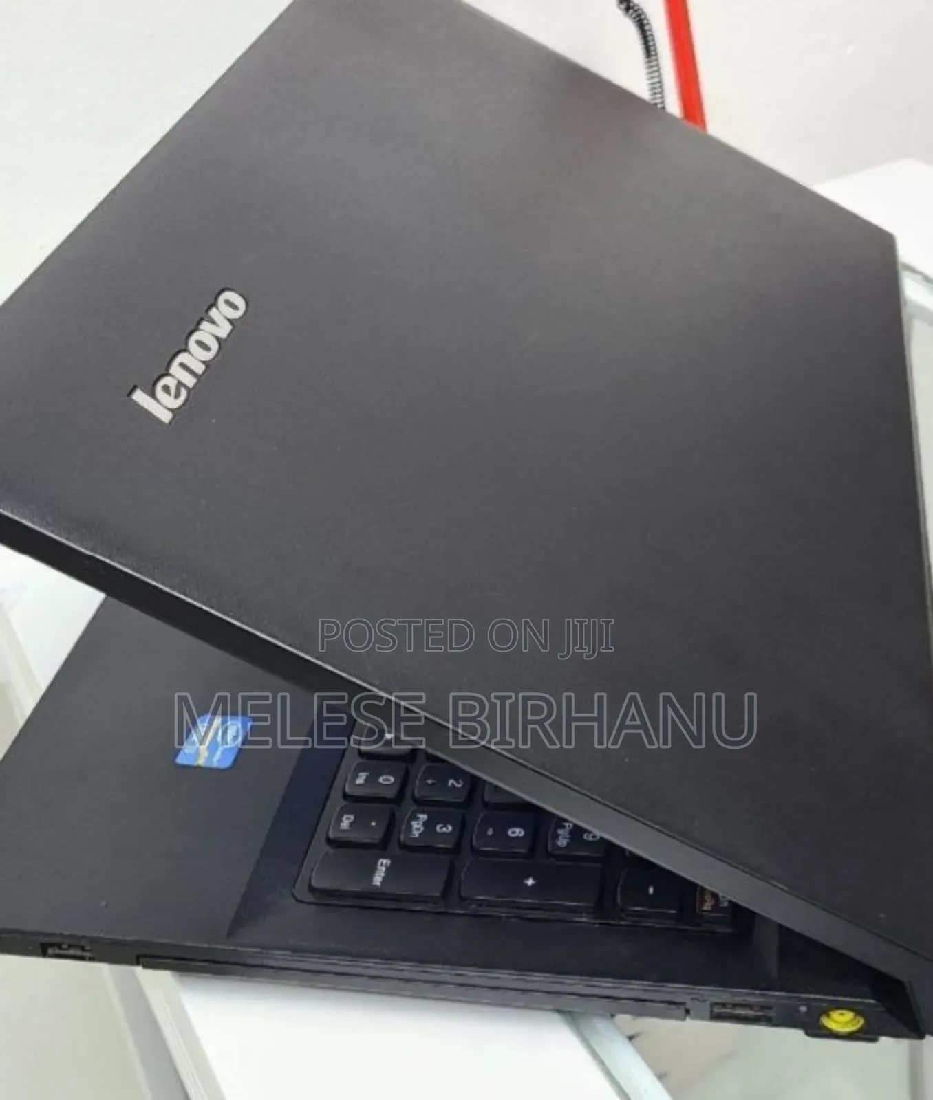 New Laptop Lenovo 4GB Intel Core I3 SSD 500GB