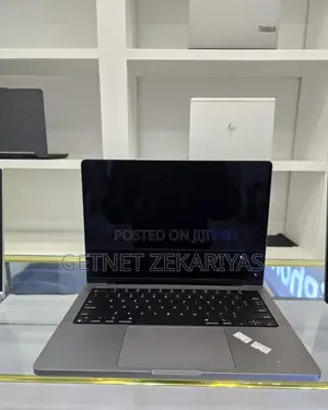 New Laptop Apple MacBook Pro 96GB Apple M2 SSD 2T