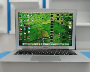 Photo - Laptop Apple MacBook Pro M1 16GB Intel Core I5 SSD 256GB