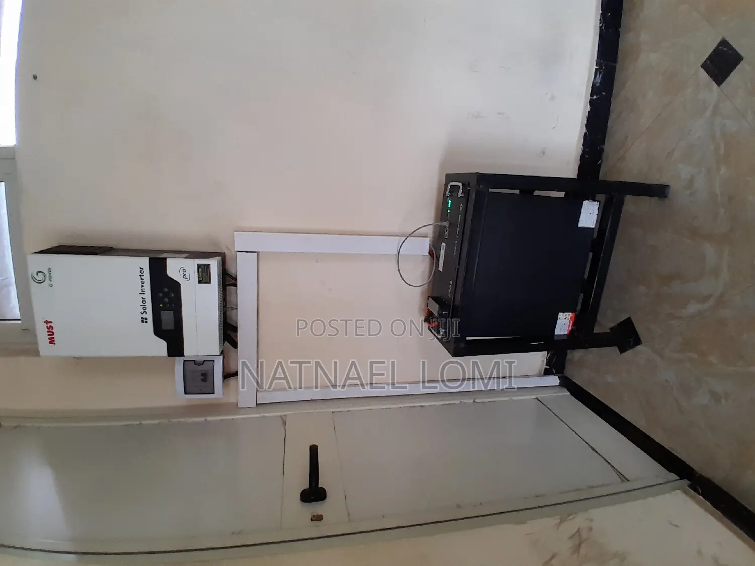 Solarpanel Back-Up System