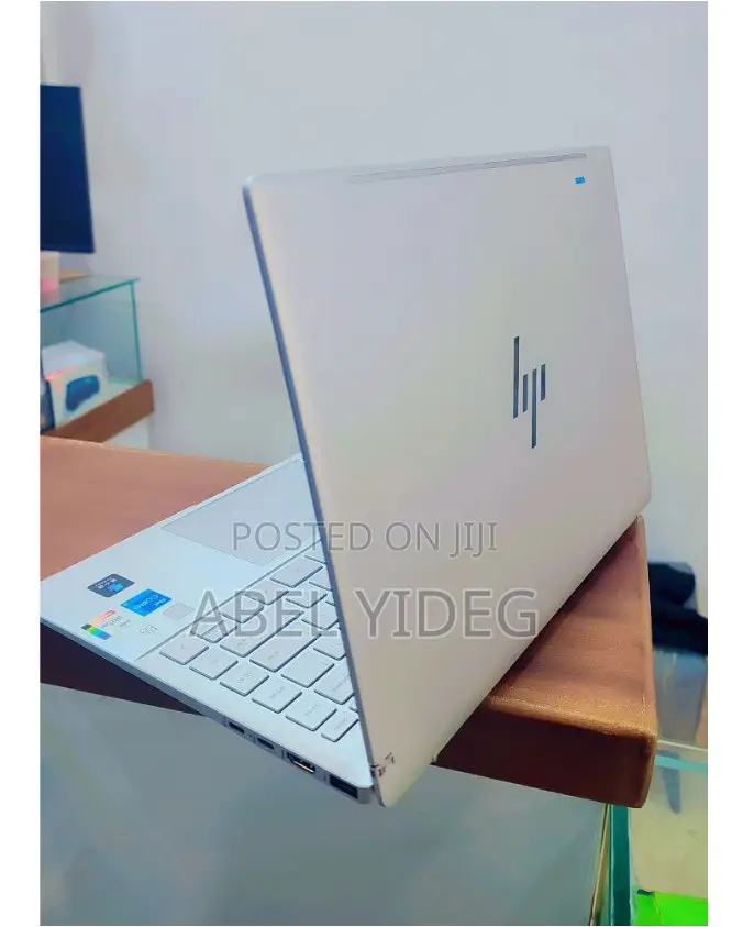 New Laptop HP Pavilion 14 16GB Intel Core I5 SSD 1T