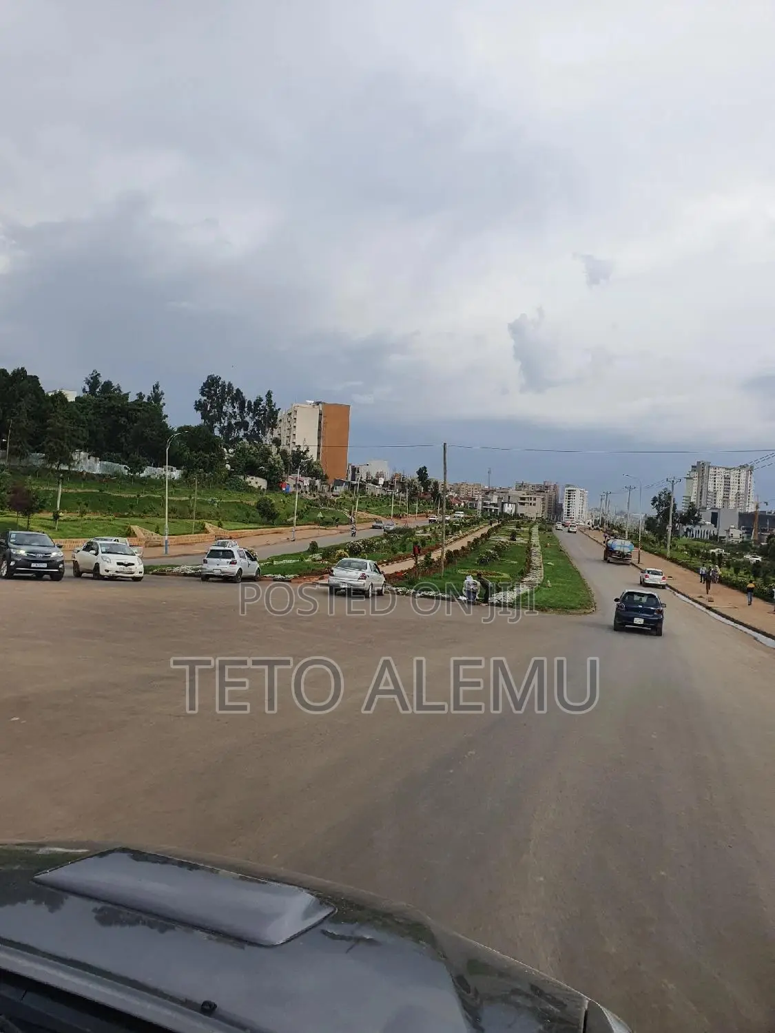 የሚሸጥ ቦታ አራብሳ ውሀ ታንከር