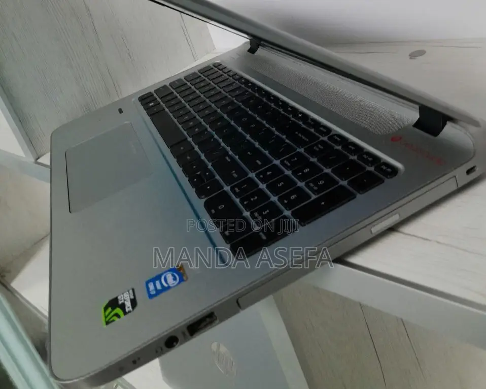 New Laptop HP Envy 15 8GB Intel Core I7 SSD 512GB