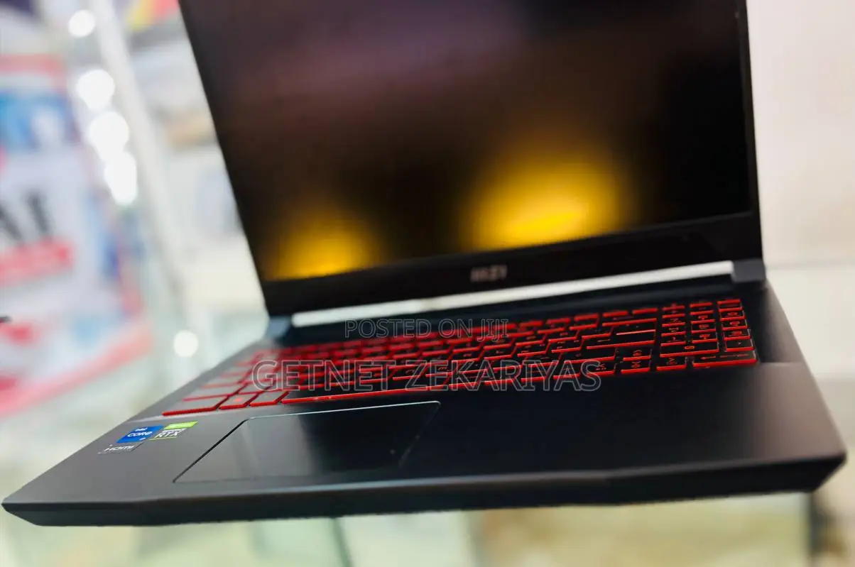 New Laptop MSI Katana 15 16GB Intel Core I7 SSD 1T