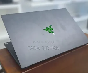 New Laptop Razer Blade 18GB Intel Core I7 SSD 1T