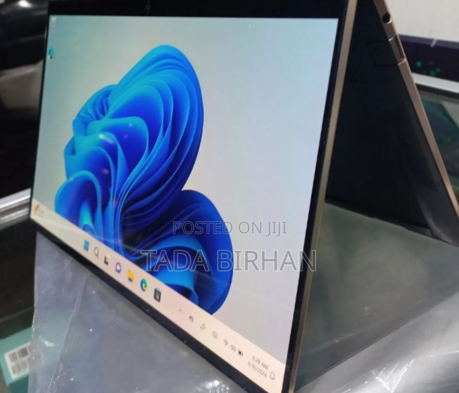 New Laptop HP Spectra 13 16GB Intel Core I5 SSD 512GB