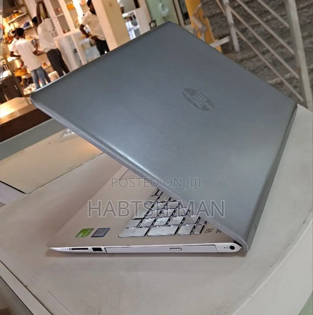 New Laptop HP Pavilion 15 8GB Intel Core I7 HDD 2T