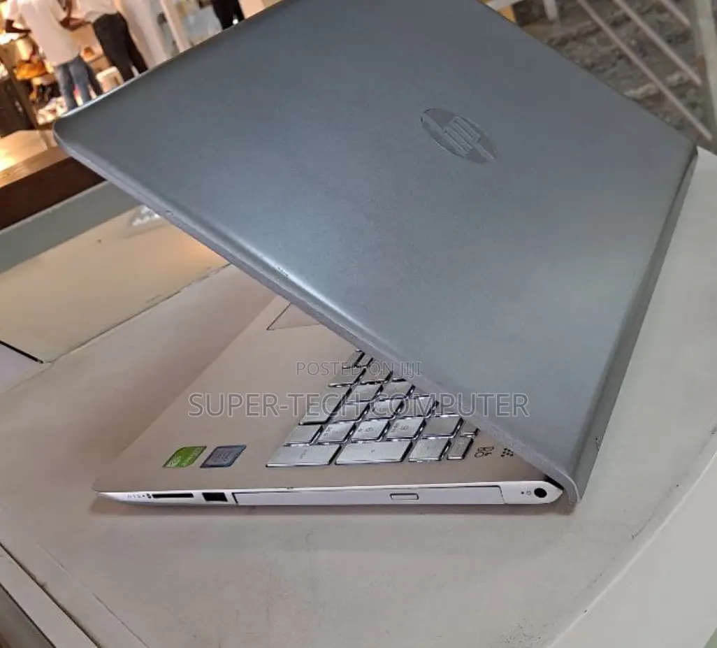 New Laptop HP Pavilion 14 8GB Intel Core I7 HDD 2T