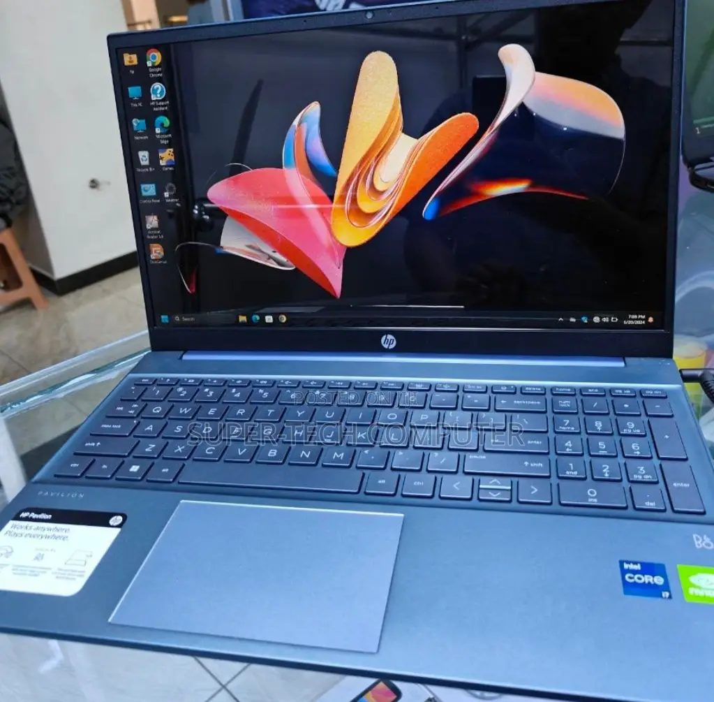 New Laptop HP Pavilion 15 16GB Intel Core I7 SSD 512GB