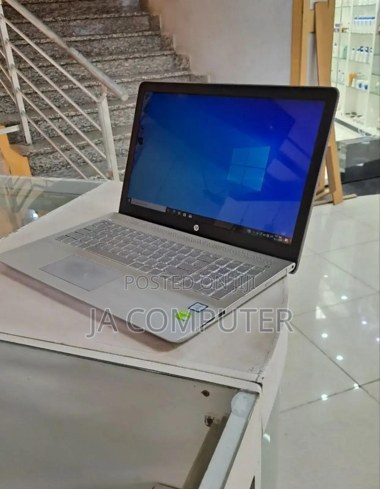 New Laptop HP Pavilion 15 8GB Intel Core I7 HDD 2T