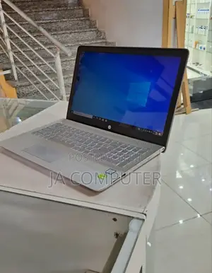 New Laptop HP Pavilion 15 8GB Intel Core I7 HDD 2T