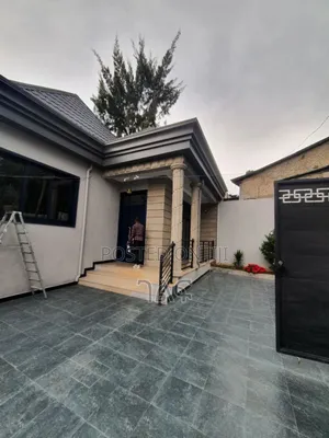 3bdrm Villa in የግል ቪላ ቅንጡ ተደርጎ በልዩ, Yeka for sale