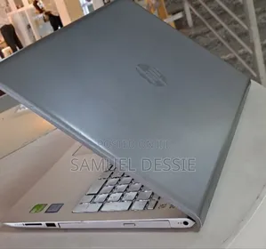 New Laptop HP Pavilion 15 8GB Intel Core I7 HDD 2T