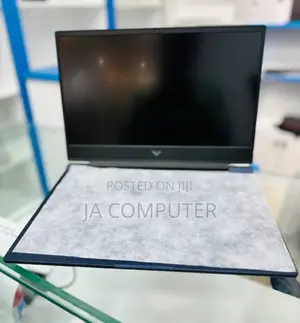 Photo - New Laptop HP Victus 15 16GB Intel Core I7 SSD 1T