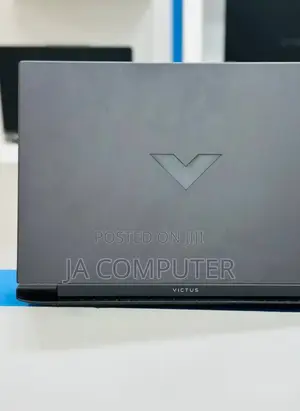 New Laptop HP Victus 15 16GB Intel Core I7 SSD 1T