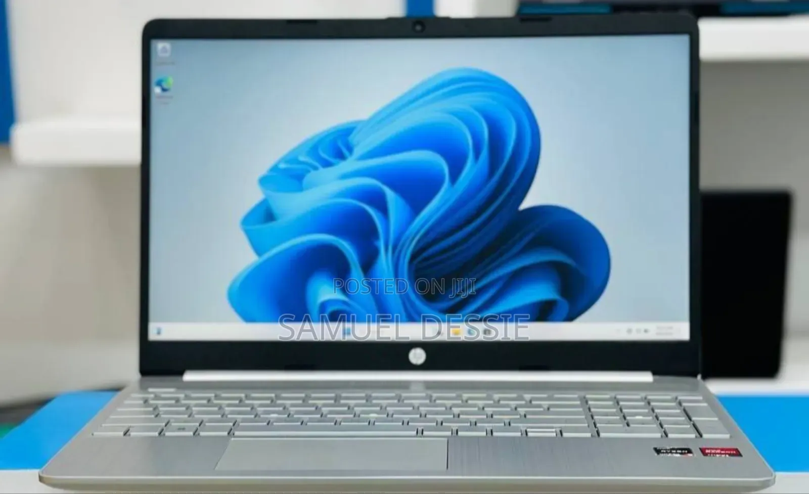 New Laptop HP Stream Notebook 8GB AMD Ryzen 5 SSD 512GB