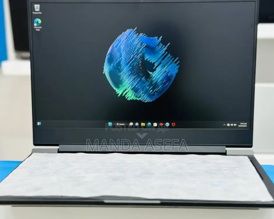 New Laptop HP Victus 16 16GB Intel Core I5 SSD 512GB