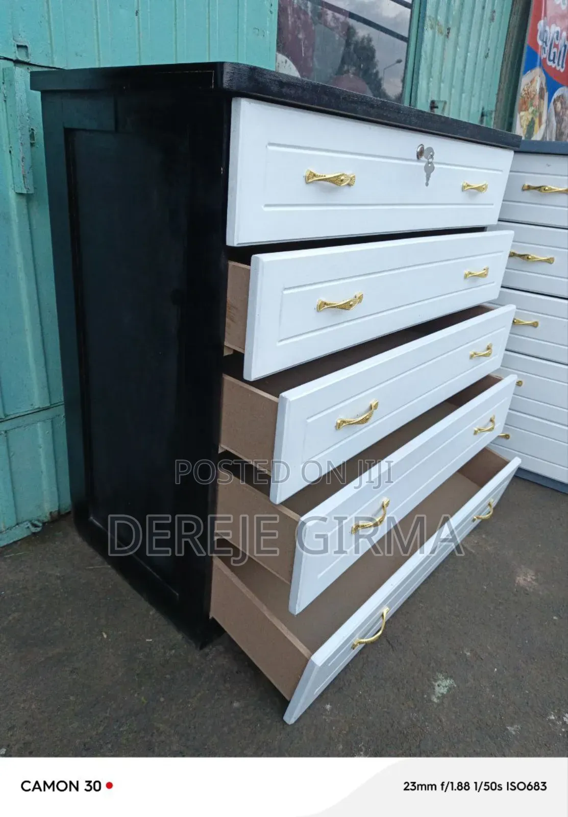 1ሜትር ሸሚዝ ኮሞ