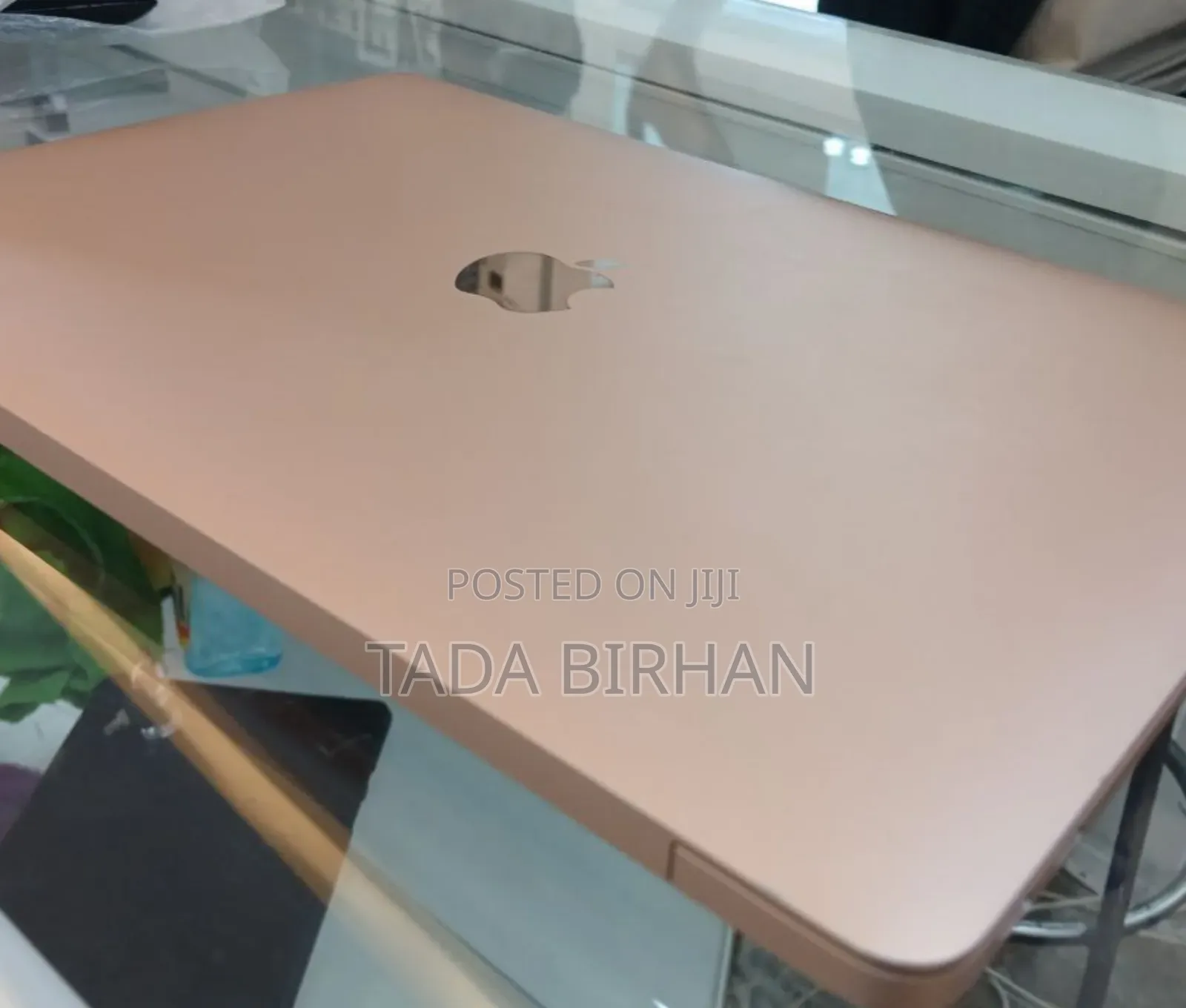 New Laptop Apple MacBook Air 2020 M1 8GB Intel Core I3 SSD 256GB