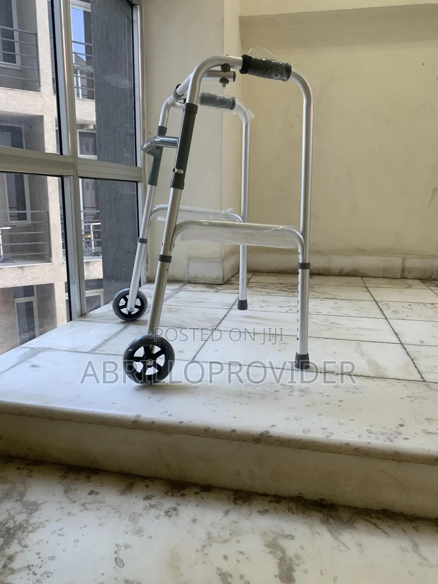 Walker//Folding Walker//Walker/Walker/Adjusting Walker/Walke