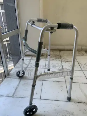 Photo - Walker!?)Flexible Walker!)(Walking Aid()Walker<~Walker<Walke