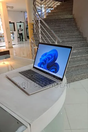 New Laptop HP EliteBook 840 G7 16GB Intel Core I5 SSD 512GB