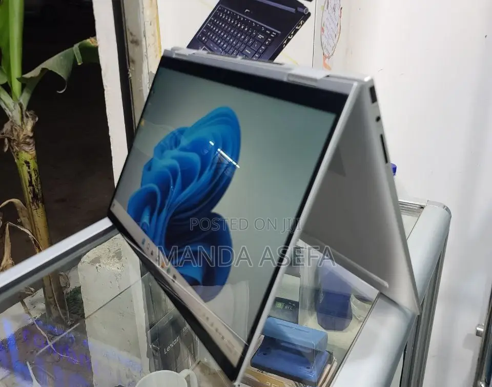 New Laptop HP Envy X360 16GB Intel Core I7 SSD 1T