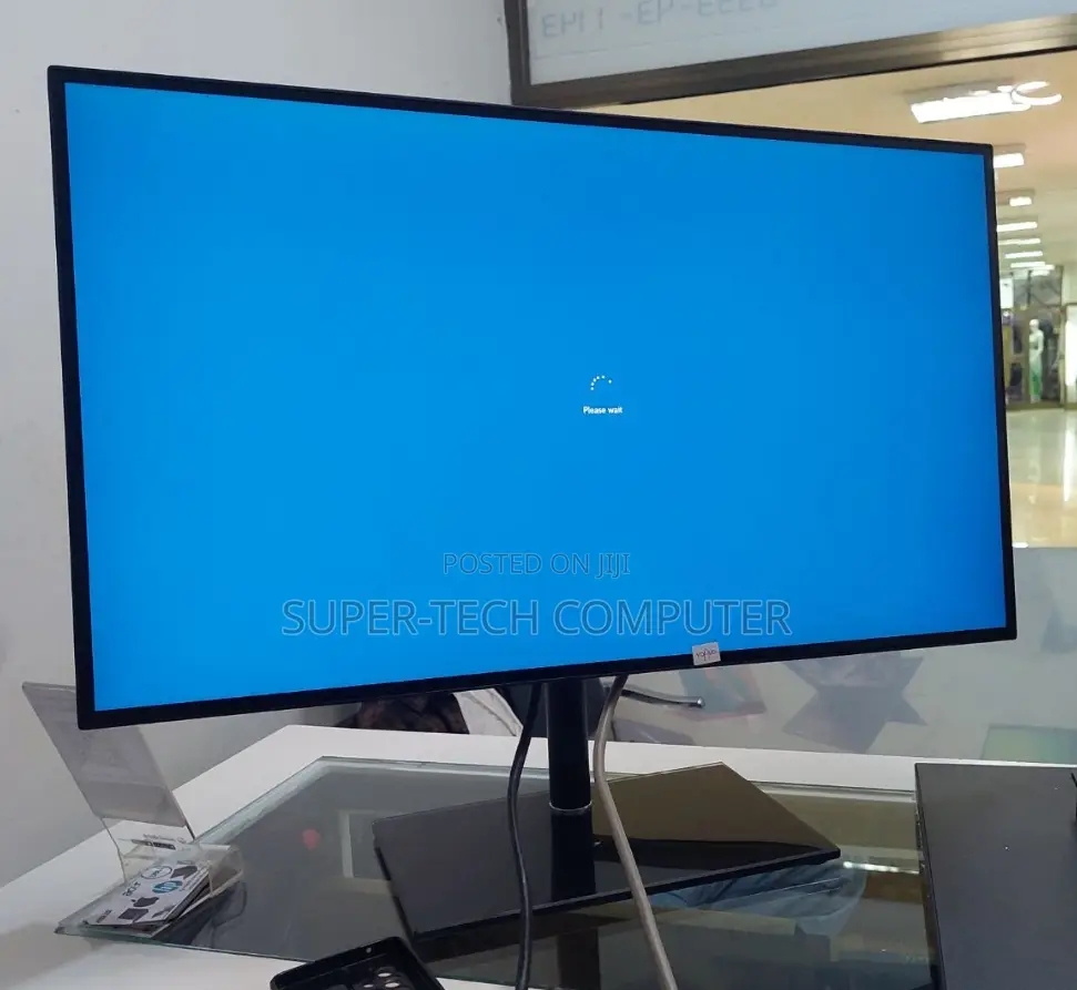 Brand New Lenovo 27 Inchi Monitor