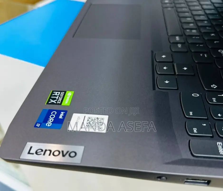 New Laptop Lenovo 16GB Intel Core I7 SSD 1T