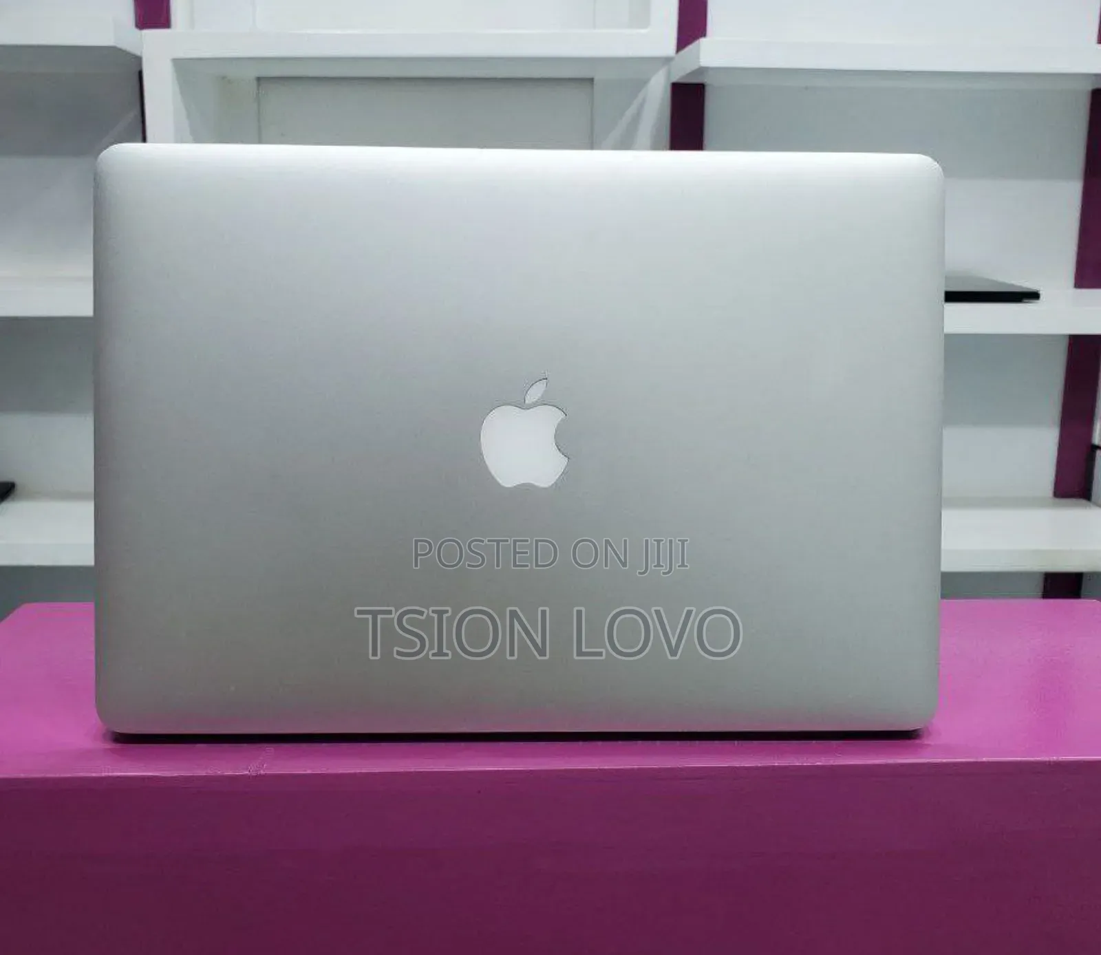 New Laptop Apple MacBook Pro 2015 16GB Intel Core I7 SSD 512GB