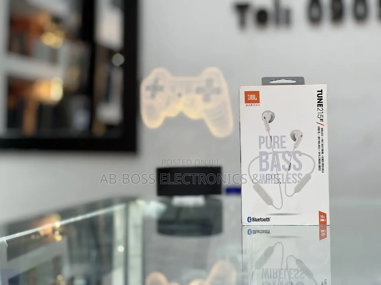 JBL Tune 215 Wireless Neckband