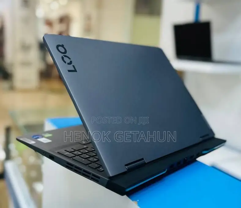 New Laptop Lenovo Ideapad 3 16GB Intel Core I7 SSD 1T