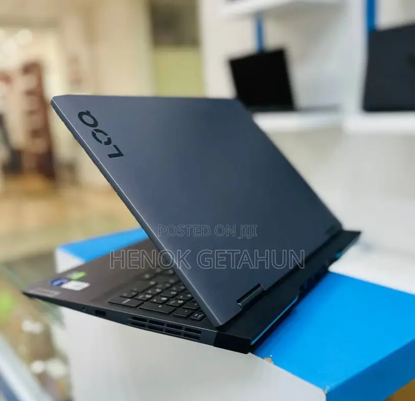 New Laptop Lenovo Ideapad 3 16GB Intel Core I7 SSD 1T